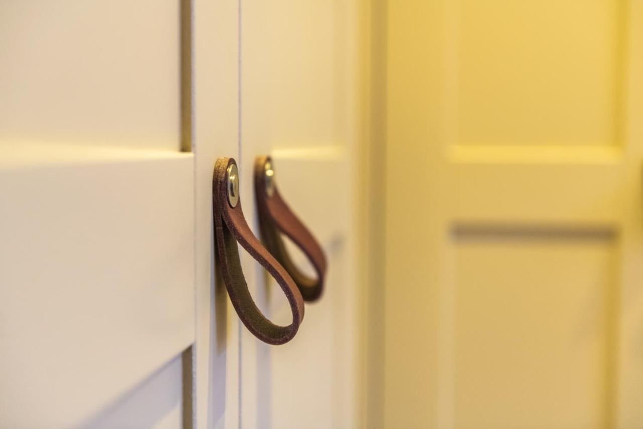 Number 6 - Boutique Grade Ii Listed Townhouse *