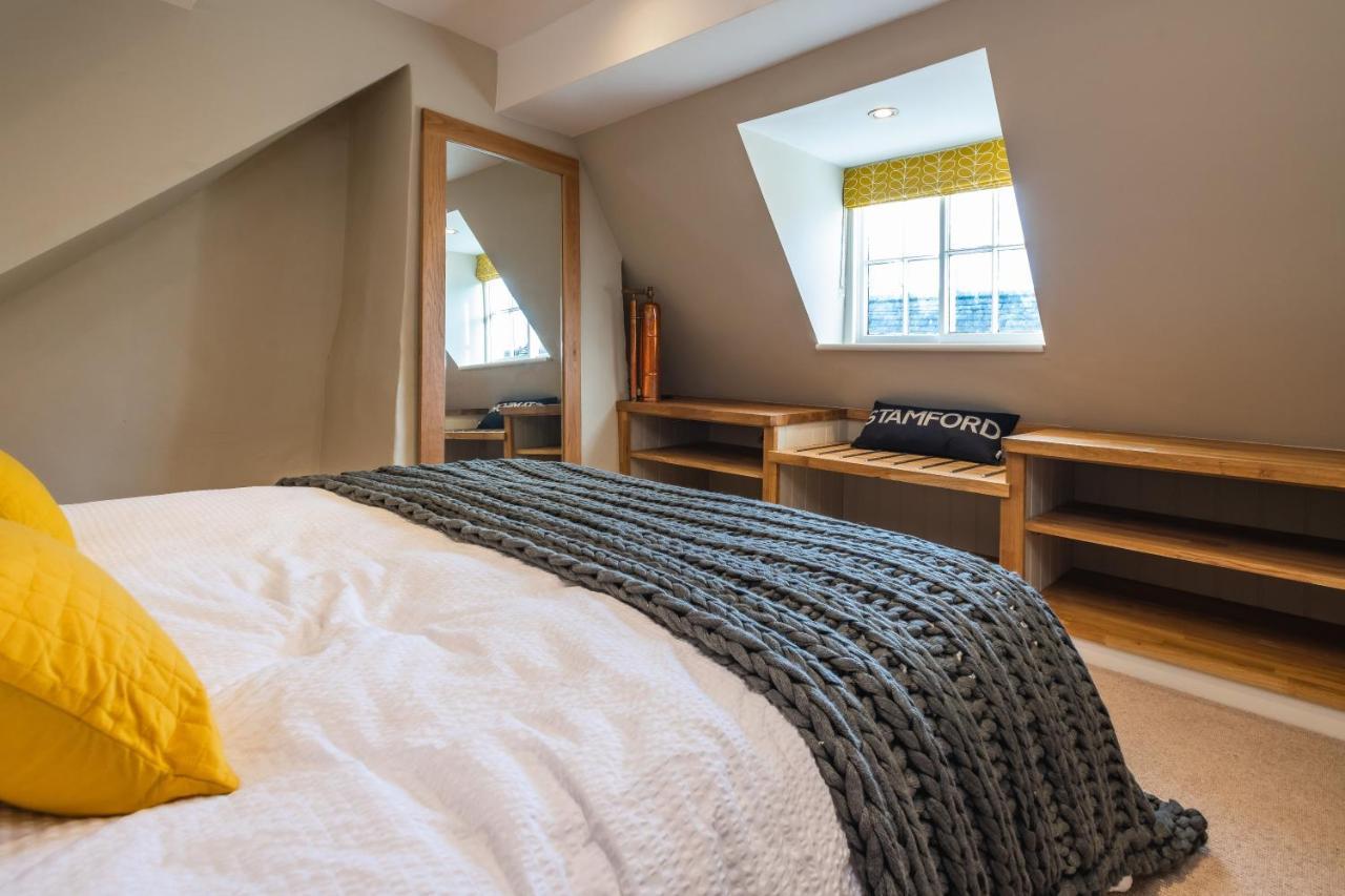 Number 6 - Boutique Grade Ii Listed Townhouse Holiday home *